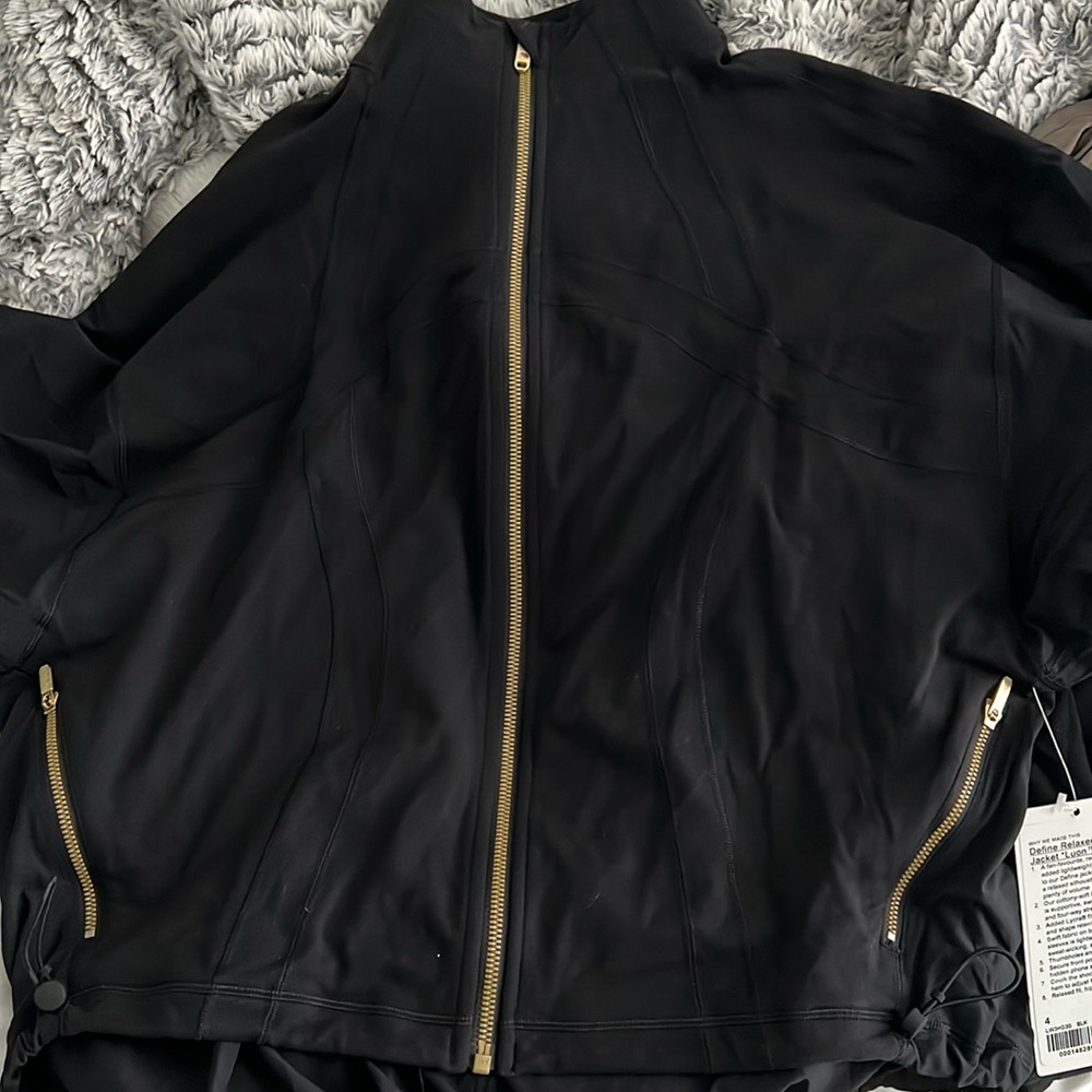 Define jacket relaxed